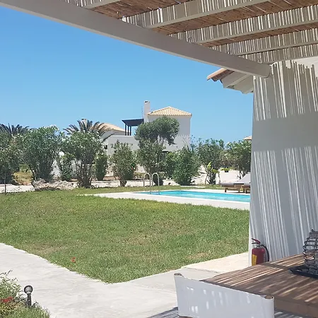 Kymata Bohemian * Lixouri